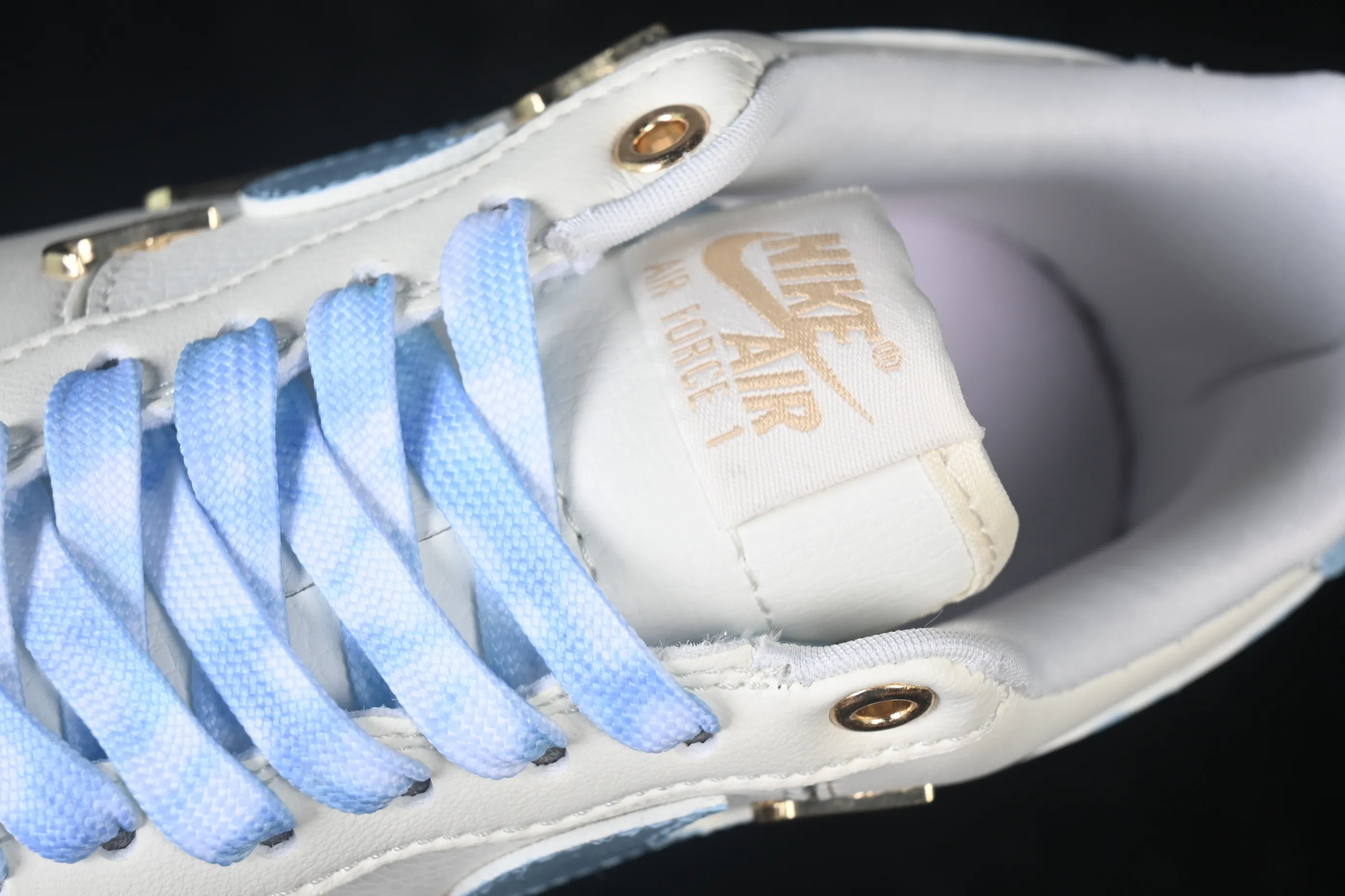All categories Nk Air Force 1 Air Force series Nk Air Force 1 Low Air Force low-top Nike Air Force 1'07 Low "Ocean Blue" Hand-painted graffiti Blue Ocean Air Force 1 low-top casual sneakers FV3654-311